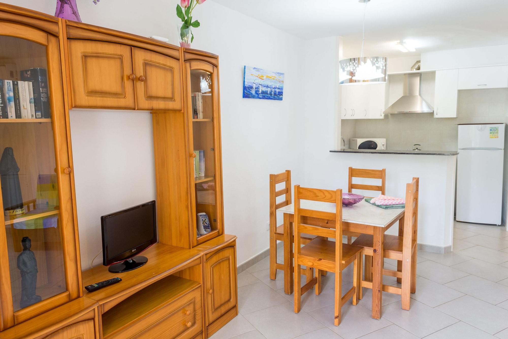 Hamilton Court Aparthotel Santo Tomas Exterior photo
