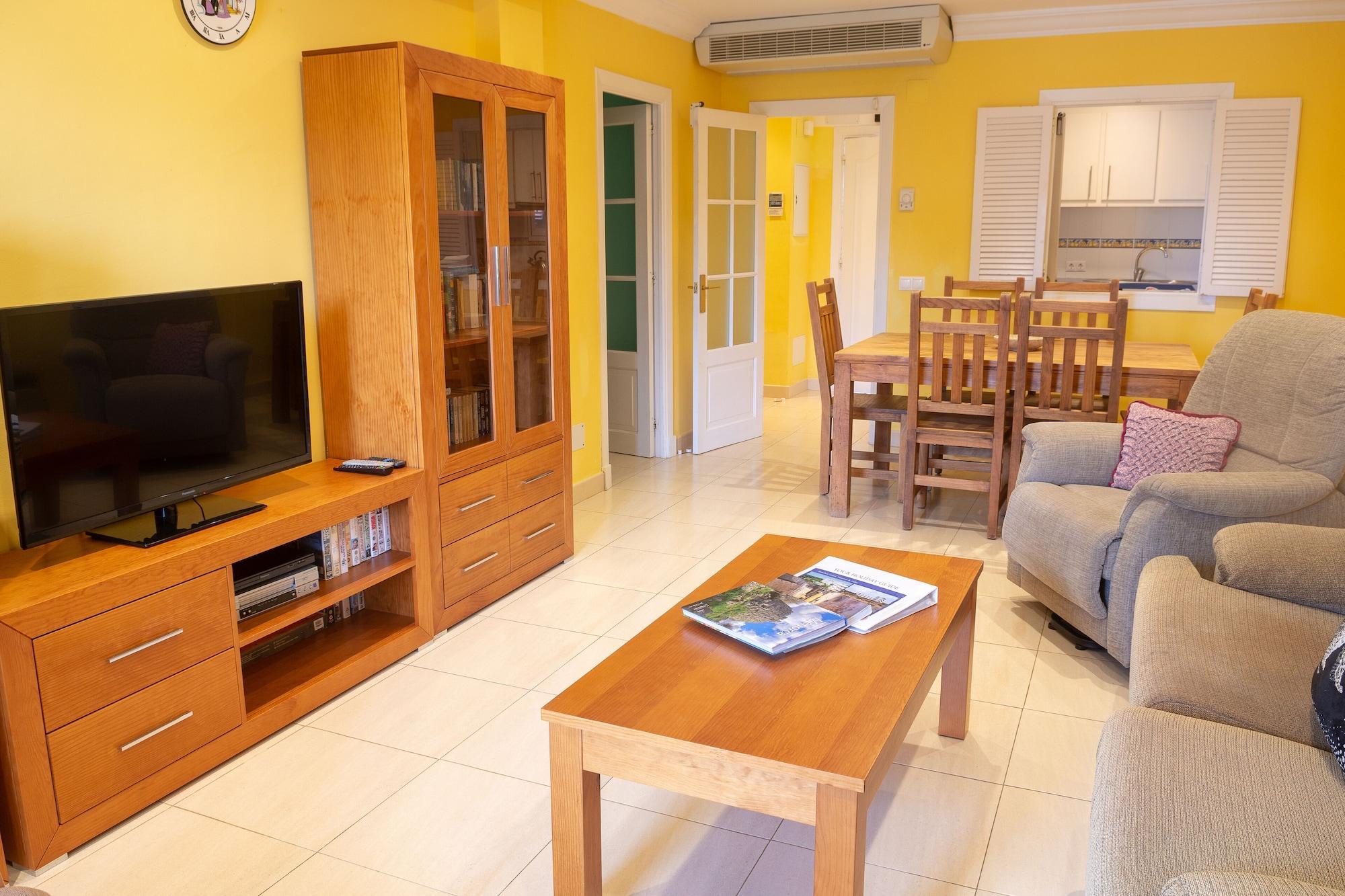 Hamilton Court Aparthotel Santo Tomas Exterior photo