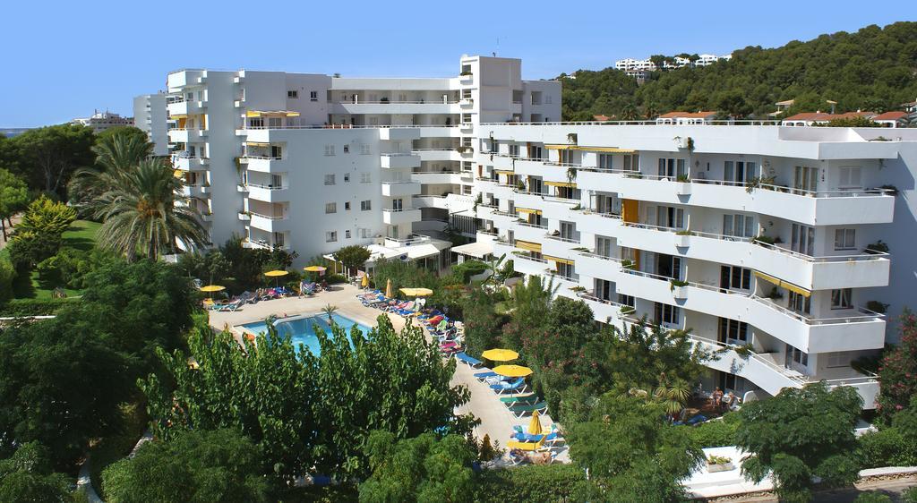 Hamilton Court Aparthotel Santo Tomas Exterior photo