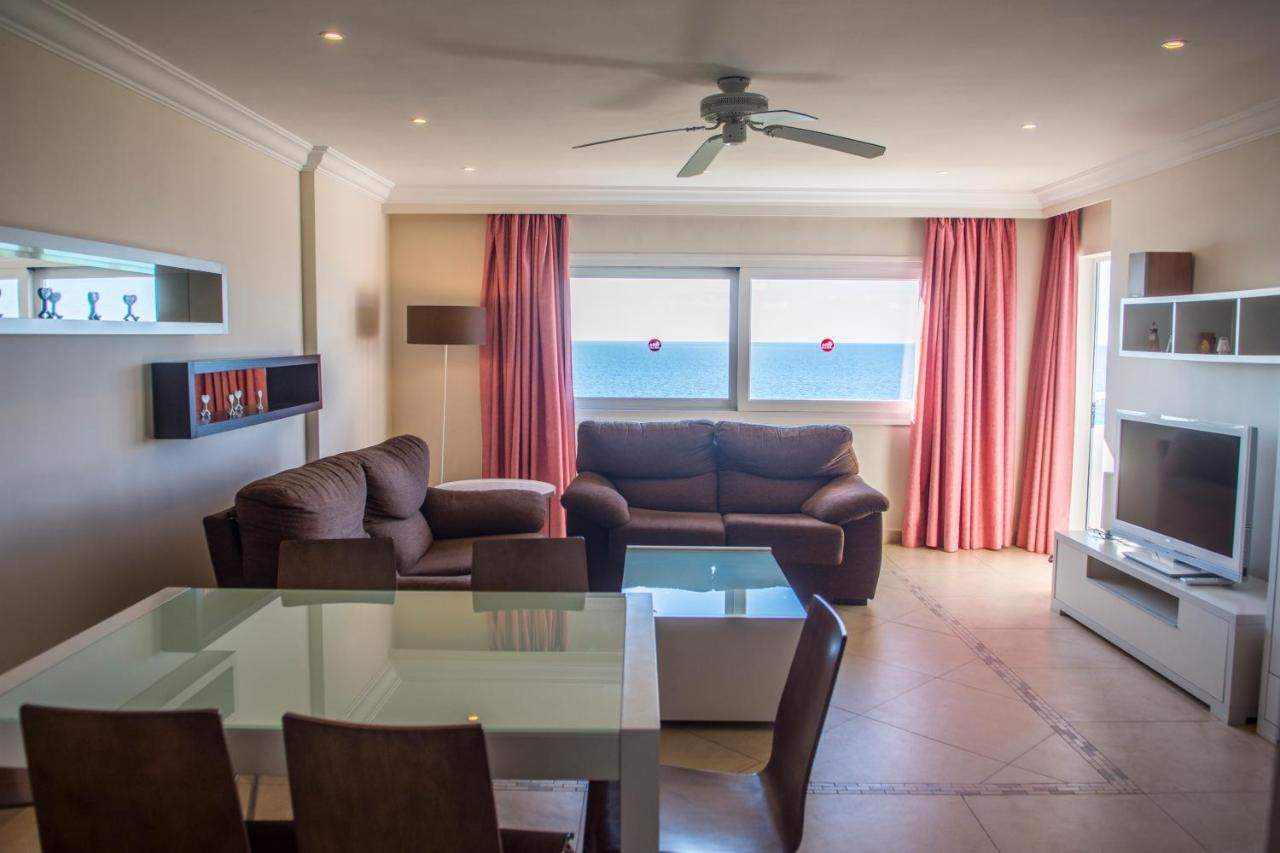 Hamilton Court Aparthotel Santo Tomas Exterior photo